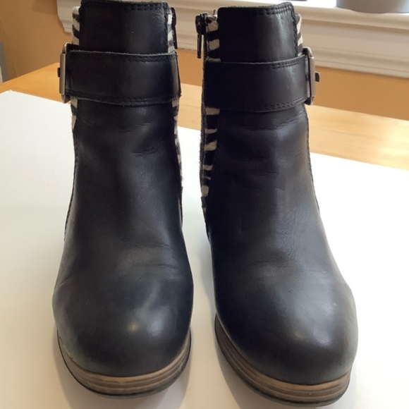 WOLKY Black Zebra Moto Ankle Boots Size 39 - Picture 5 of 15